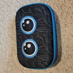 🦋 Zipit Case - Blue with Eyes